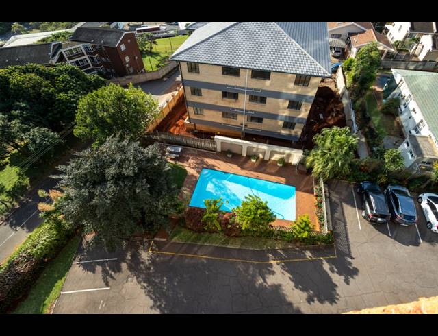 2 BEDROOM FLAT FOR SALE IN WESTRIDGE